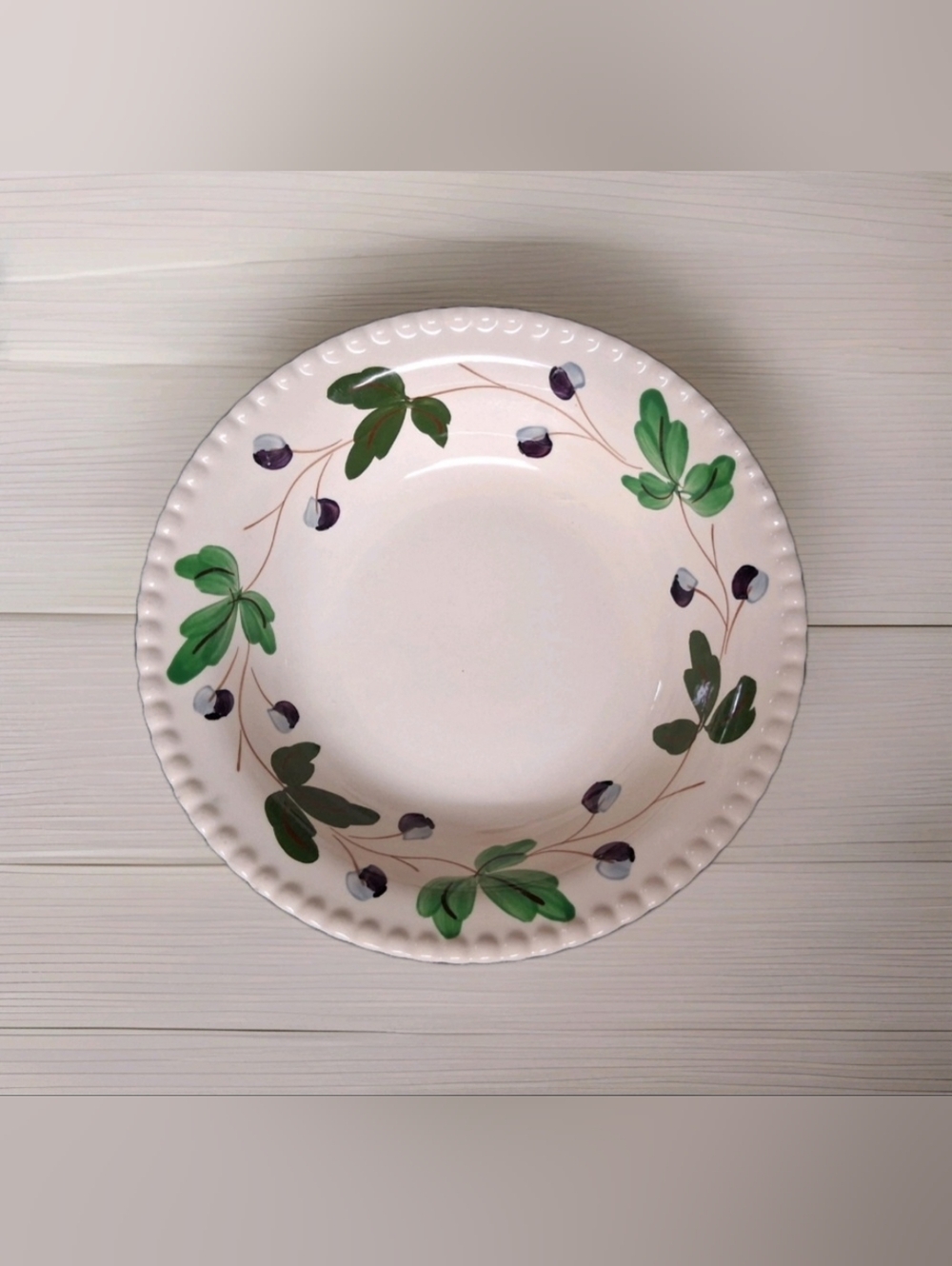 Vintage Blue Ridge Southern Pottery "Mountain Ivy" Serving Bowl 9.25"